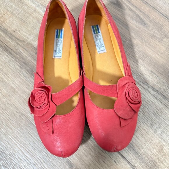 Vintage Arnold Churgin Red Leather Red Mary Jane Flats with 3D Flower Fairy 38 - Picture 2 of 11